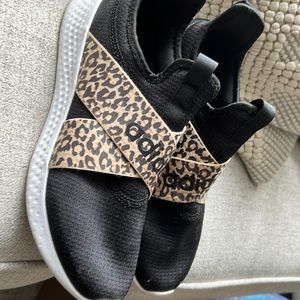 Adidas cloud foam super with leopard